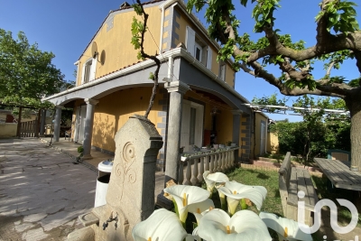 Maison à vendre terrain roussillon