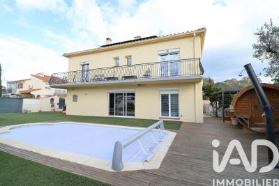 Maison à vendre terrain roussillon 