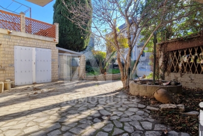 Maison à vendre avec jardin gard gard 