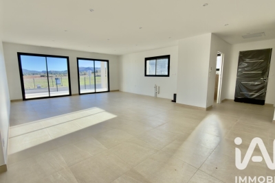 Maison à vendre à THÉZAN-DES-CORBIÈRES  - 4 pièces - 111 m² 