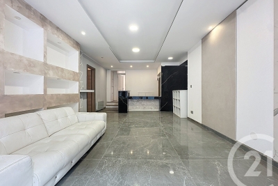 Appartement &agrave; vendre &agrave; JUAN-LES-PINS  - 6 pi&egrave;ces - 163 m&sup2; 