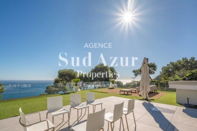 House to rent in EZE Garbejaire-Haut Sartoux - 6 rooms - 180 m&sup2; 