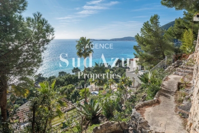 Maison à vendre à EZE   - 274 m² 