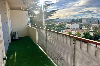 Appartement à vendre à MONTÉLIMAR  - 3 pièces - 79 m² 