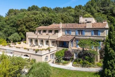 House for sale in MOUGINS  - 11 rooms - 1201 m² 