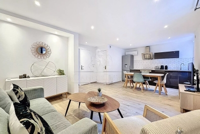 Appartement à vendre à CANNES Saint-Nicolas - 2 pièces - 37 m² 