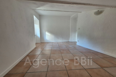 Appartement &agrave; vendre &agrave; immobilier LUCERAM  - 3 pi&egrave;ces - 62 m&sup2; 