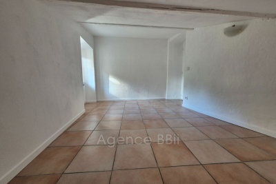 Appartement &agrave; vendre &agrave; immobilier LUCERAM  - 3 pi&egrave;ces - 62 m&sup2; 