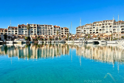Appartement &agrave; vendre port de hyeres 