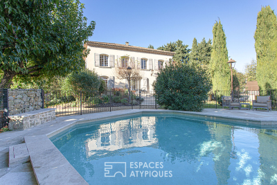 Maison à vendre à ORANGE  - 10 pièces - 320 m² 