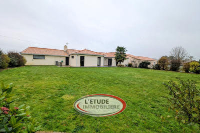 Maison &agrave; vendre &agrave; ORÉE D'ANJOU  - 7 pi&egrave;ces - 185 m&sup2; 