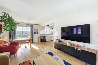 Maison à vendre à BORMES-LES-MIMOSAS Sud Ouest - 5 pièces - 102 m² 