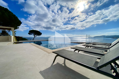 Maison à vendre piscine lavandou 