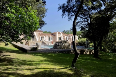 Maison &agrave; vendre &agrave; ST-LAURENT-DES-ARBRES   - 280 m&sup2; 