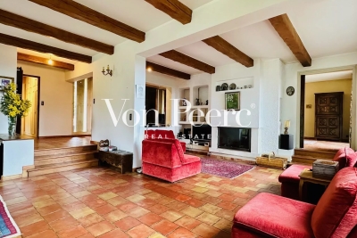Maison &agrave; vendre &agrave; VILLENEUVE-LÈS-AVIGNON  - 12 pi&egrave;ces - 310 m&sup2; 