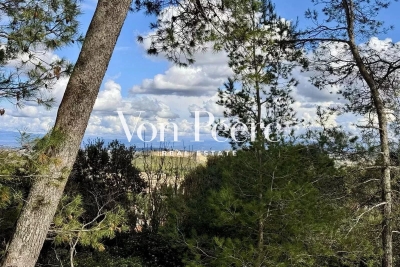 Maison &agrave; vendre &agrave; VILLENEUVE-LÈS-AVIGNON  - 12 pi&egrave;ces - 310 m&sup2; 