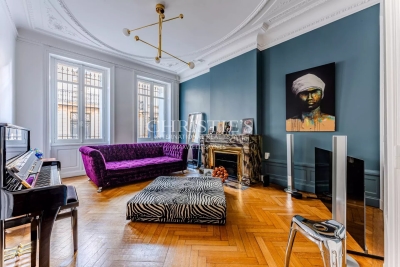 Maison &agrave; vendre &agrave; BORDEAUX  - 7 pi&egrave;ces - 237 m&sup2; 