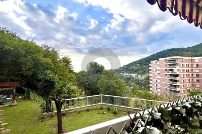 Apartment for sale in MENTON  - 4 rooms - 76 m&sup2; 