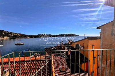 Apartment for sale in VILLEFRANCHE-SUR-MER  - 3 rooms - 65 m² 