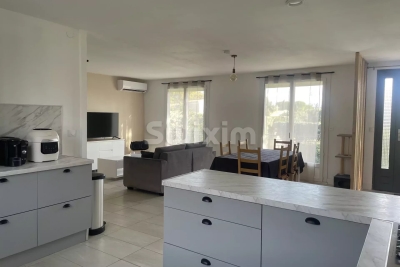 Maison &agrave; vendre &agrave; TAULIGNAN  - 5 pi&egrave;ces - 100 m&sup2; 