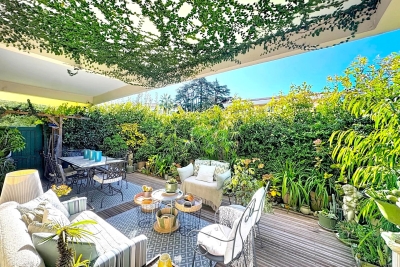 Apartment for sale in CANNES  - 2 rooms - 117 m² 