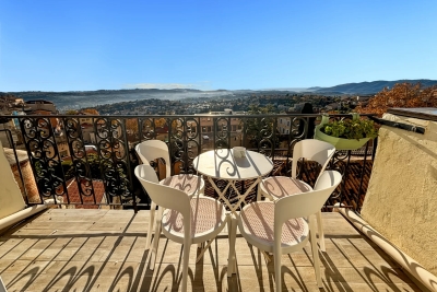 Apartment for sale in GRASSE  - 4 rooms - 102 m² 