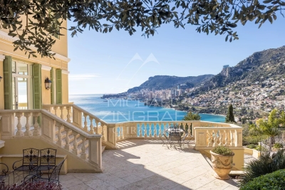 Maison &agrave; vendre &agrave; ROQUEBRUNE-CAP-MARTIN Cap Martin  - 385 m&sup2; 