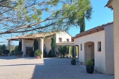 Maison à vendre puits garage 