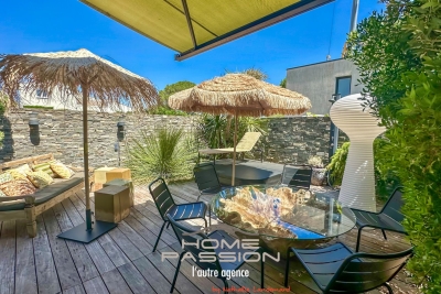 Maison à vendre à VAUX SUR MER  - 6 pièces - 175 m² 