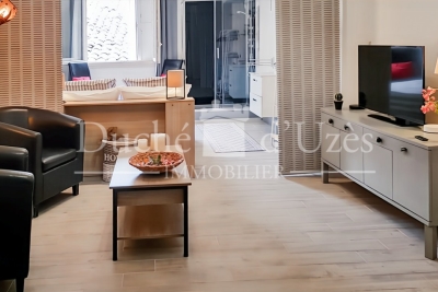 Appartement à vendre à UZÈS  - 4 pièces - 140 m² 