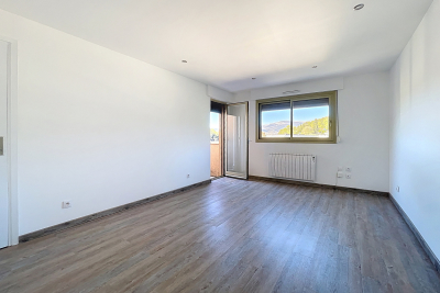 Appartement à vendre à MOUGINS  - 1 pièces - 25 m² 