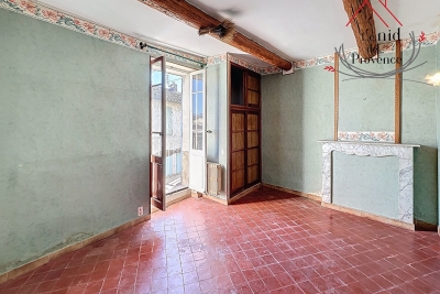 Maison à vendre à PERNES-LES-FONTAINES  - 6 pièces - 132 m² 