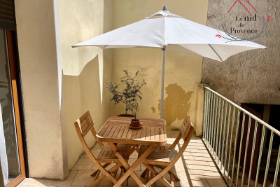 Appartement à vendre à PERNES-LES-FONTAINES  - 3 pièces - 67 m² 