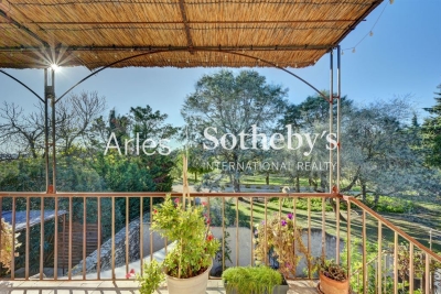 Maison à vendre à ARLES  - 14 pièces - 350 m² 