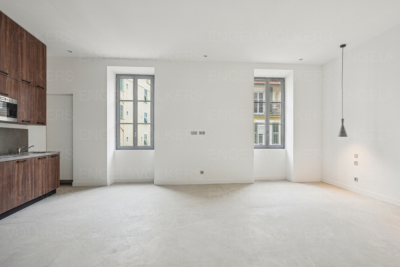 Appartement à vendre à NICE  - 1 pièces - 35 m² 