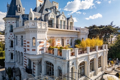 Apartment for sale in NICE  - 4 rooms - 147 m² 