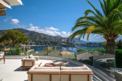 House for sale in NICE  - 5 rooms - 164 m² 