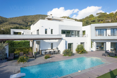 Maison à vendre face mer piscine 