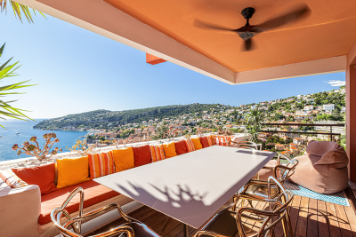 Apartment for sale in VILLEFRANCHE-SUR-MER  - 3 rooms - 72 m² 