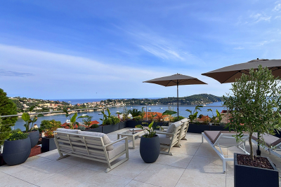 Apartment for sale in VILLEFRANCHE-SUR-MER  - 4 rooms - 99 m² 