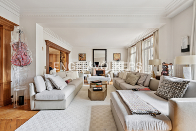 Apartment for sale in NEUILLY SUR SEINE Pasteur - 7 rooms - 312 m² 