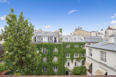 Apartment for sale in PARIS 4EME Saint-Gervais - 2 rooms - 50 m² 
