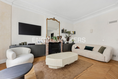 Appartement à vendre à PARIS 4EME  - 8 pièces - 120 m² 