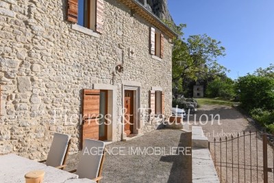 Maison à vendre à LIOUX  - 6 pièces - 220 m² 