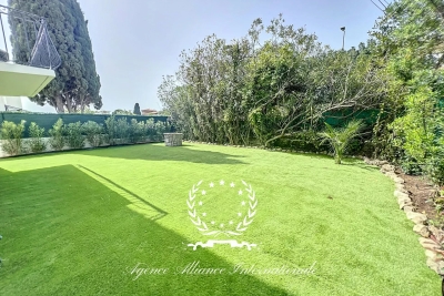 Maison &agrave; vendre &agrave; CANNES  - 7 pi&egrave;ces - 140 m&sup2; 