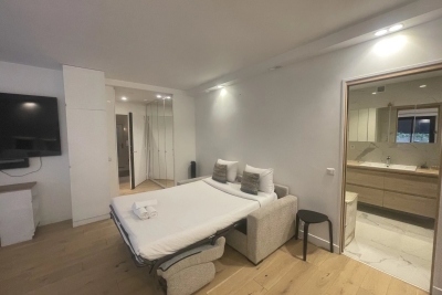 Appartement à vendre à PARIS 16EME Parc de Montsouris 3 - 1 pièces - 46 m² 