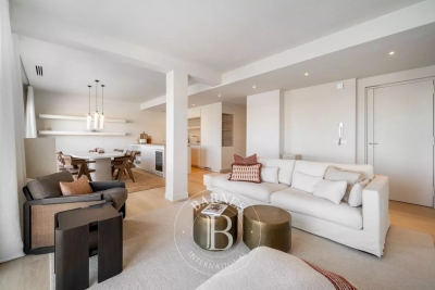 Appartement à Cannes &agrave; louer à partir de 8 000 € / semaine, Photo 4