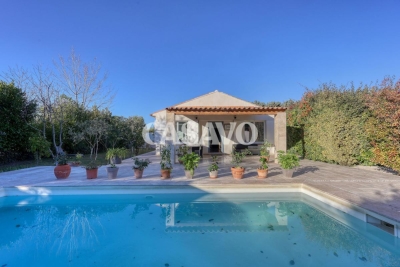 Maison à vendre à PUYRICARD  - 5 pièces - 106 m² 