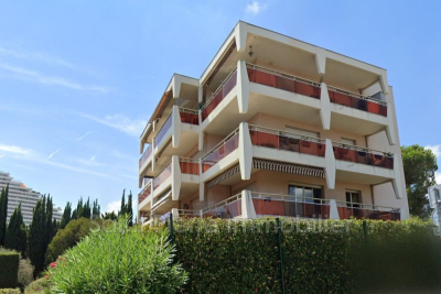 Appartement &agrave; louer &agrave; VILLENEUVE-LOUBET Beuil - 1 pi&egrave;ces - 23 m&sup2; 