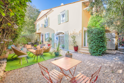 House for sale in TARADEAU  - 5 rooms - 198 m² 